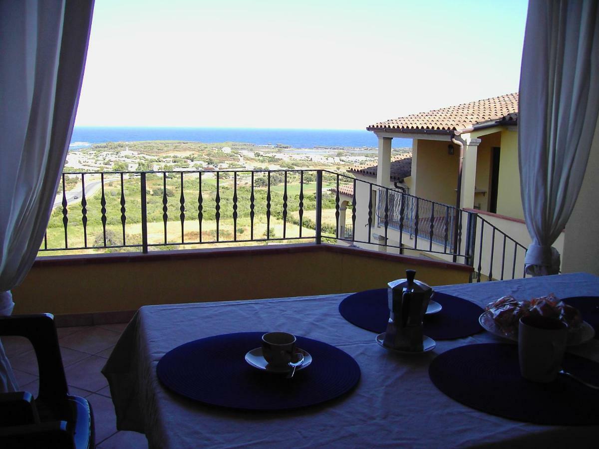 Vista Baia Blu Apartment Budoni Exterior foto